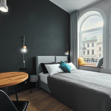 Номер "Улучшенный номер студио с видом на Невский проспект DBL+SINGLE/TRIPLE, от 20 кв.м"