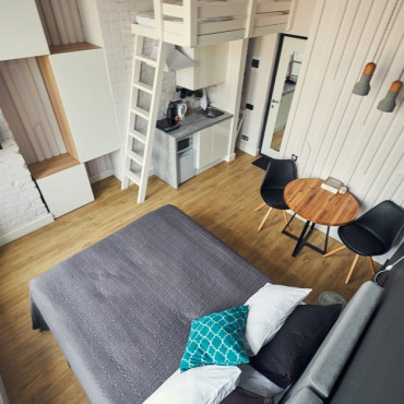 Номер "Улучшенный номер студио с видом на Невский проспект DBL+SINGLE/TRIPLE, от 20 кв.м"