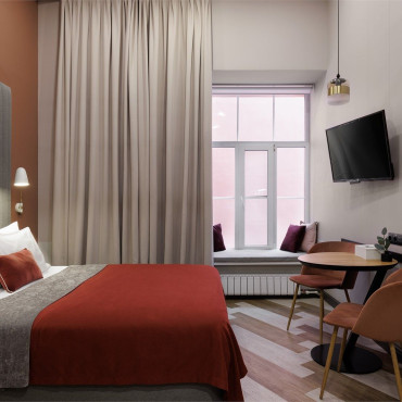 Номер "Двухуровневый номер-студио с видом во двор, от 20 кв.м"