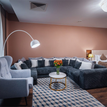 Номер "Люкс с балконом и видом на Казанский собор"