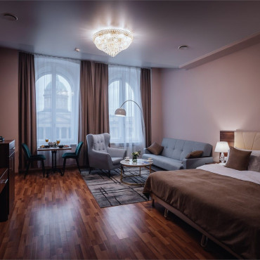 Номер "Семейный люкс с 3 спальнями и видом на Казанский собор"