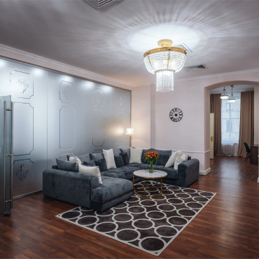 Номер "Президентский Люкс с балконом и видом на Казанский Собор"