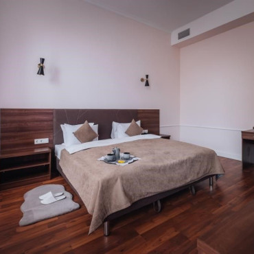 Номер "Президентский Люкс с балконом и видом на Казанский Собор"