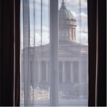 Номер "Люкс с видом на Казанский собор"