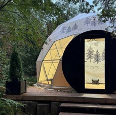 Купольный шатер в глэмпинге Ecos 360