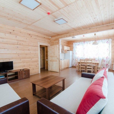 Коттедж "Лазурная линия 8 мест"