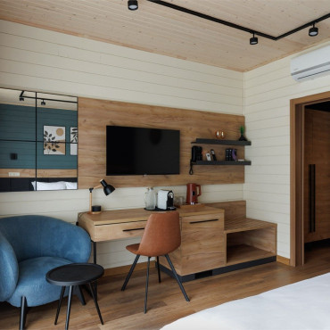 Номер "Стандартный номер с двуспальной кроватью и балконом"