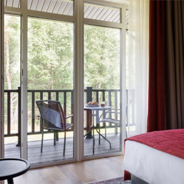 Номер "Комфорт с двуспальной кроватью, балконом и видом на лес"