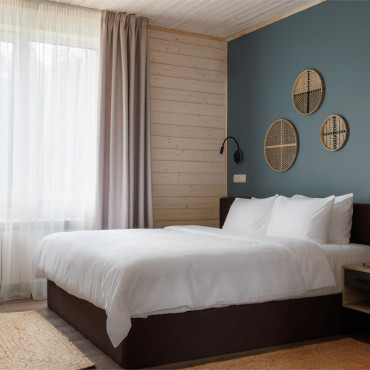 Коттедж "Двухэтажный коттедж с дровяным камином и личной зоной BBQ"