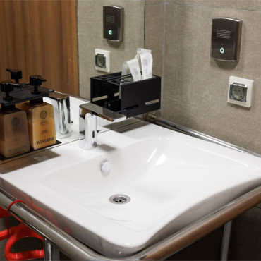 Номер "Стандарт для Гостей с ограниченными возможностями по здоровью с балконом"