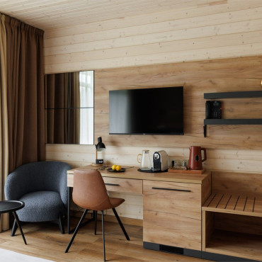 Номер "Стандарт для Гостей с ограниченными возможностями по здоровью с балконом"