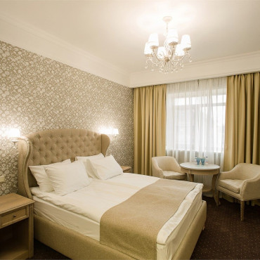 Номер "Стандартный номер с одной двуспальной кроватью"