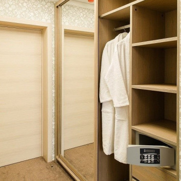 Номер "Стандартный номер с двумя раздельными кроватями"