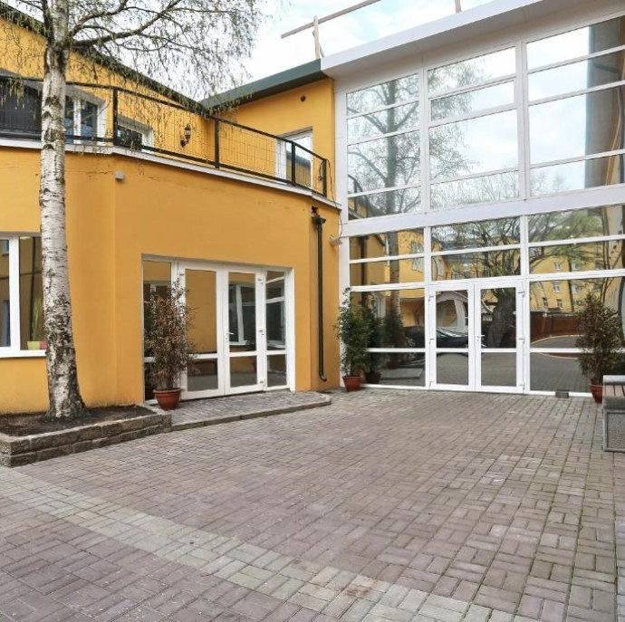 Номера на Большом проспекте