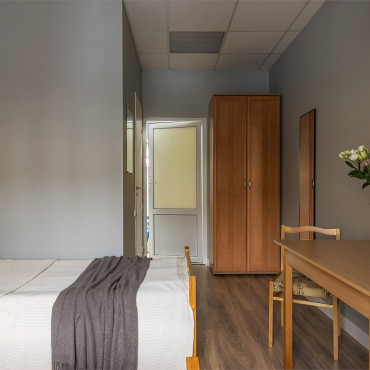 Номер "Стандартный номер с 2 кроватями и собственной ванной"