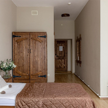 Номер "Улучшенный номер с 2 раздельными кроватями"