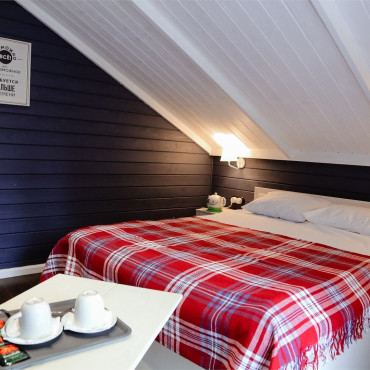 Номер "Семейный номер с кроватью King Size"