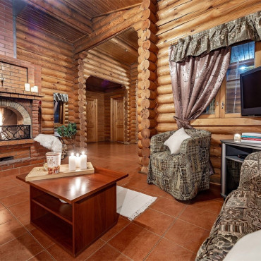 Коттедж "Дом легенд и сказок (люкс)"