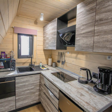 Коттедж "Правдинское озеро A-frame Lime"