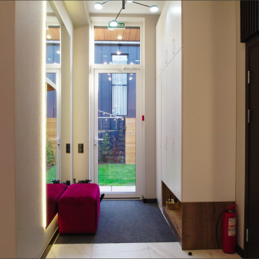 Коттедж "РЕЗИДЕНЦИЯ YAMAGUCHI ЛЮКС С ХОРОШИМ ВИДОМ"