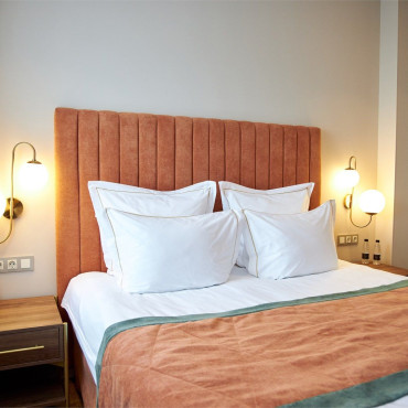 Номер "Студио с террасой | Вид на Неву"