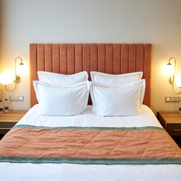 Номер "Студио с одной кроватью | Вид на Неву"