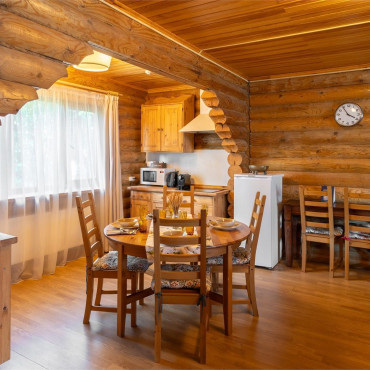 Коттедж "Коттедж "Каштан" Комфорт+ 4-6 персон"