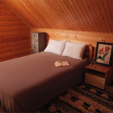 Коттедж "Коттедж "Клён" Стандарт 8-10 персон"