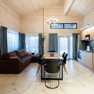 Дом "Дом из бруса с камином и баней из осины 4+2"