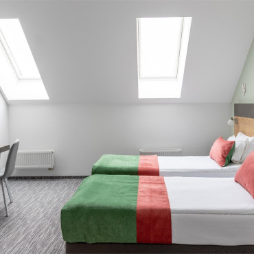 Номер "Эклектик с мансардными окнами"