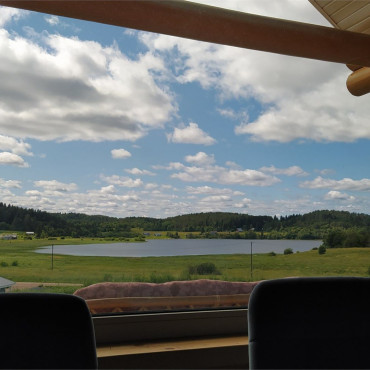 Коттедж ""Тихий залив" с камином и дровяной баней"