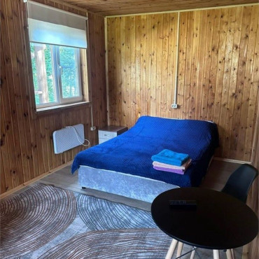 Номер "Стандартный номер с общей ванной комнатой"