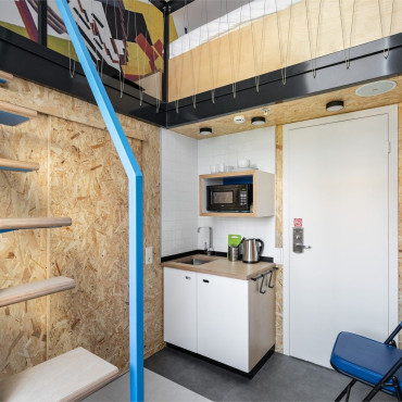 Номер "Дизайнерские двухуровневые апартаменты "Розанова""