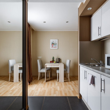 Номер "Студия SNG (односпальная кровать)"