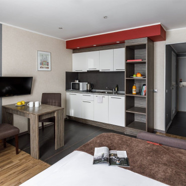 Номер "Студия DBL (двуспальная кровать-трансформер)"