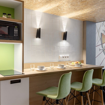 Номер "Дизайнерские двухуровневые апартаменты "Кандинский""