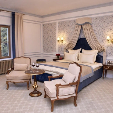 Номер "Джуниор Сьют с видом на сад"