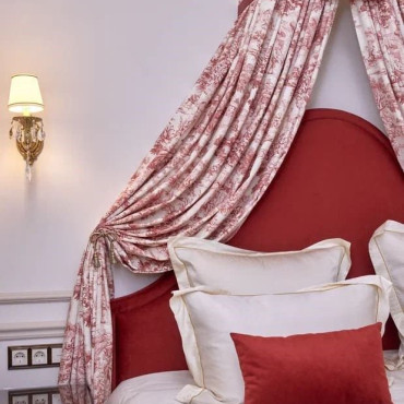 Номер "Двухкомнатный люкс Премьер с видом на реку"