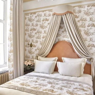 Номер "Двухкомнатный люкс Роял с террасой и с видом на сад"