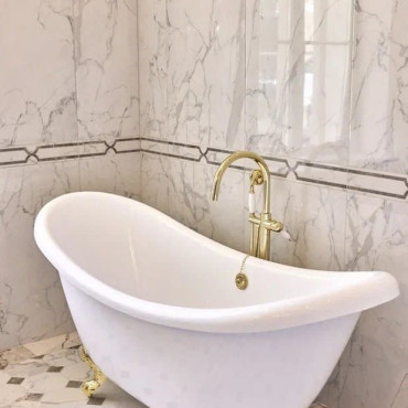 Номер "Двухкомнатный люкс Роял с террасой и с видом на сад"