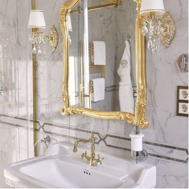 Номер "Президентский двухкомнатный люкс с террасой и видом на реку и сад"