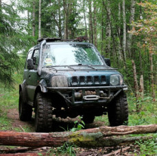Джип тур на подготовленном внедорожнике в Москве