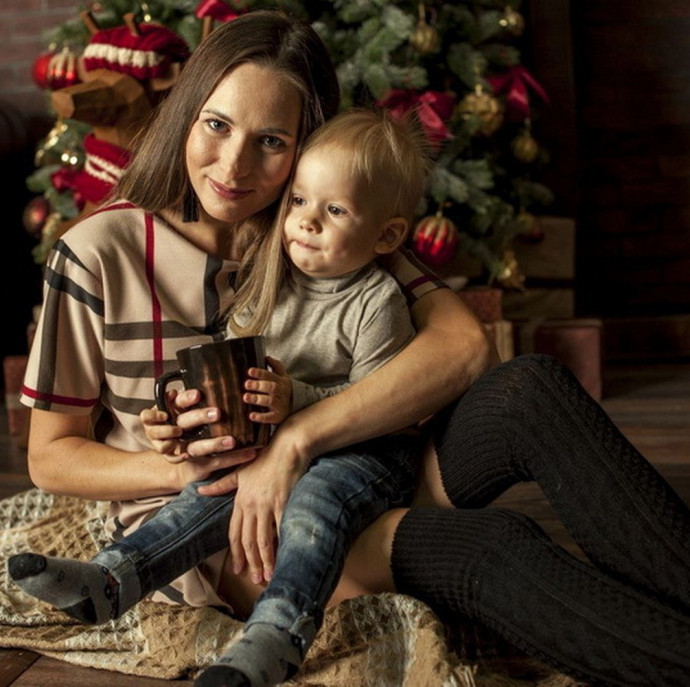 Семейная фотосессия в студии в Москве