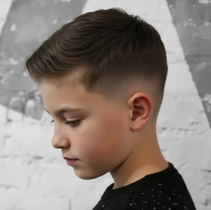 Детская стрижка в барбершопе Аляска в Москве