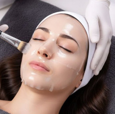 Глубокое увлажнение и лифтинг лица в Москве