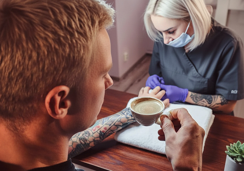 Мужской маникюр в Москве