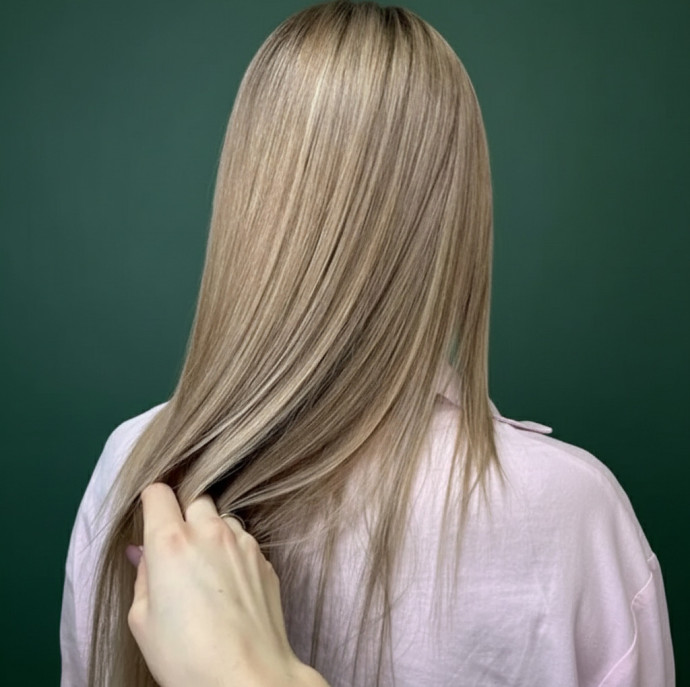 Женская стрижка в Москве