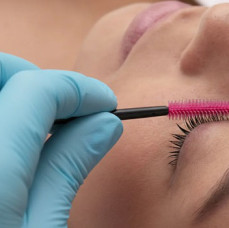 Ламинирование ресниц в Москве