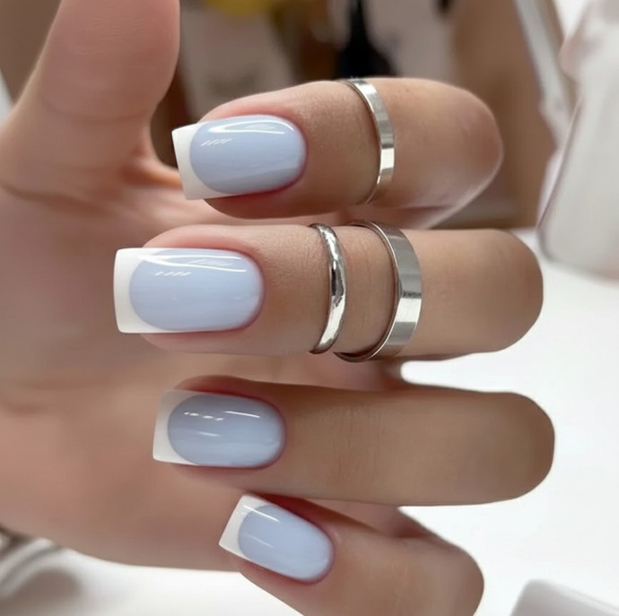 Маникюр и педикюр с покрытием гель лак и уходовой процедурой в Москве