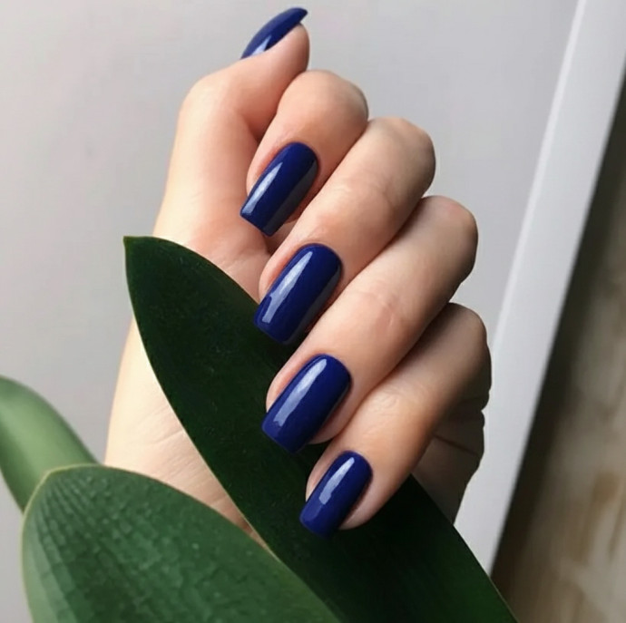 Маникюр с покрытием гель лак в Москве